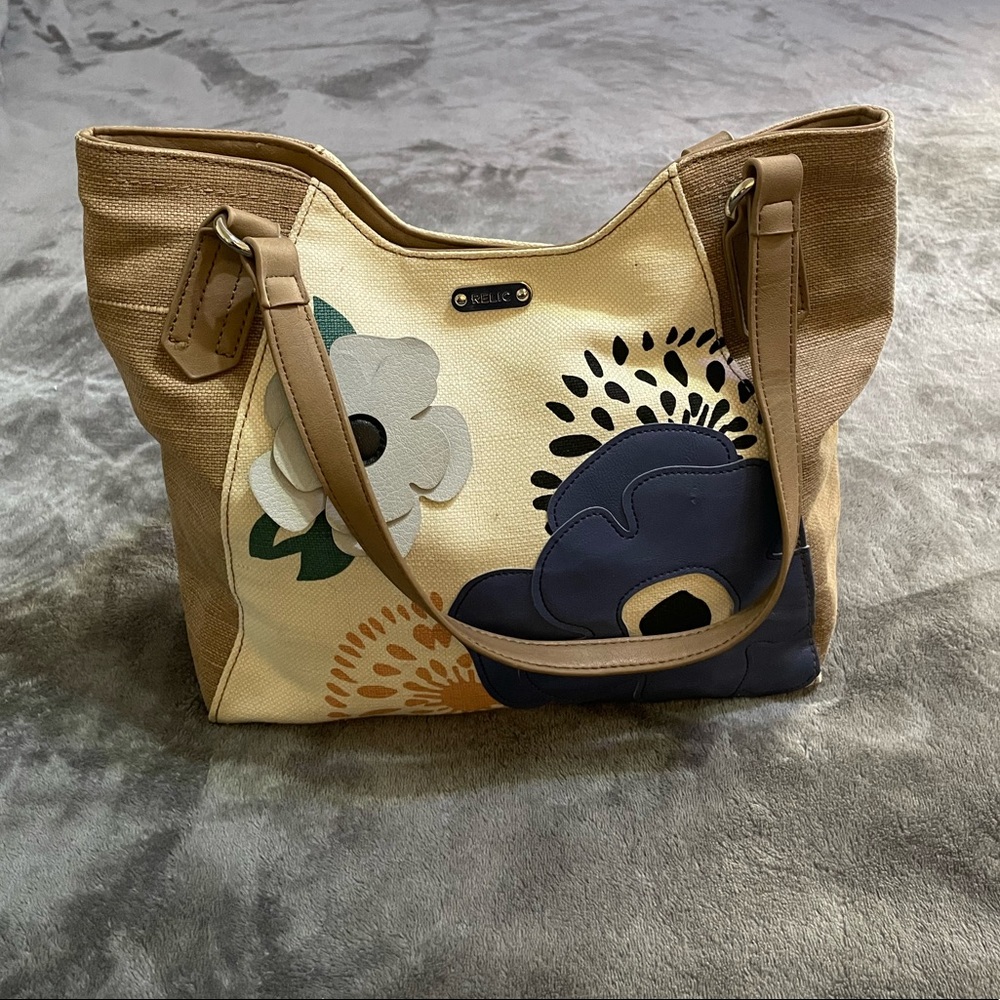 Relic Womens Handbag Purse Shoulder Bag